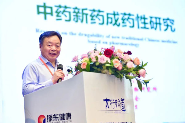 中国医学科学院北京协和医学院药物钻研所杜冠华教授 中国医学科学院北京协和医学院药物钻研所杜冠华教授