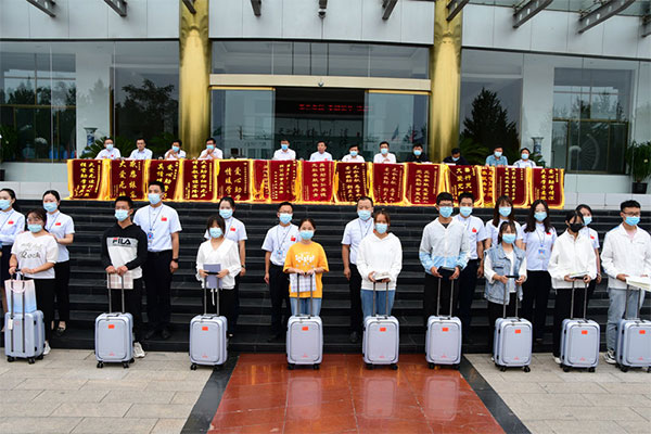 扶贫济困日赞助大会现场 扶贫济困日赞助大会现场