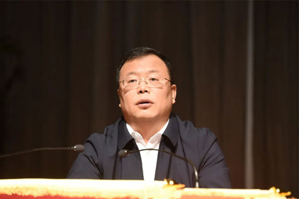 长治市市委副书记、政法委书记丁利军讲话 长治市市委副书记、政法委书记丁利军讲话