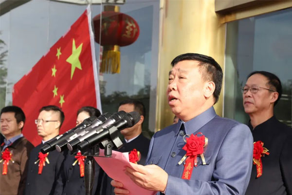 2021年恒峰g22董事长李安平在双庆活动现场 2021年恒峰g22董事长李安平在双庆活动现场