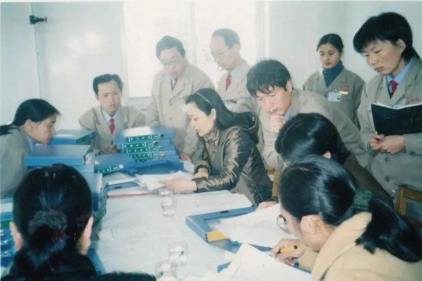 2002年恒峰g22人孜孜不倦搞认证 2002年恒峰g22人孜孜不倦搞认证