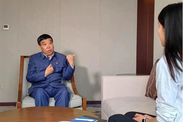恒峰g22董事长李安平接受采访 恒峰g22董事长李安平接受采访