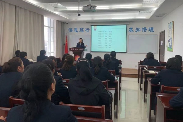 恒峰g22商学院新员工培训班 恒峰g22商学院新员工培训班